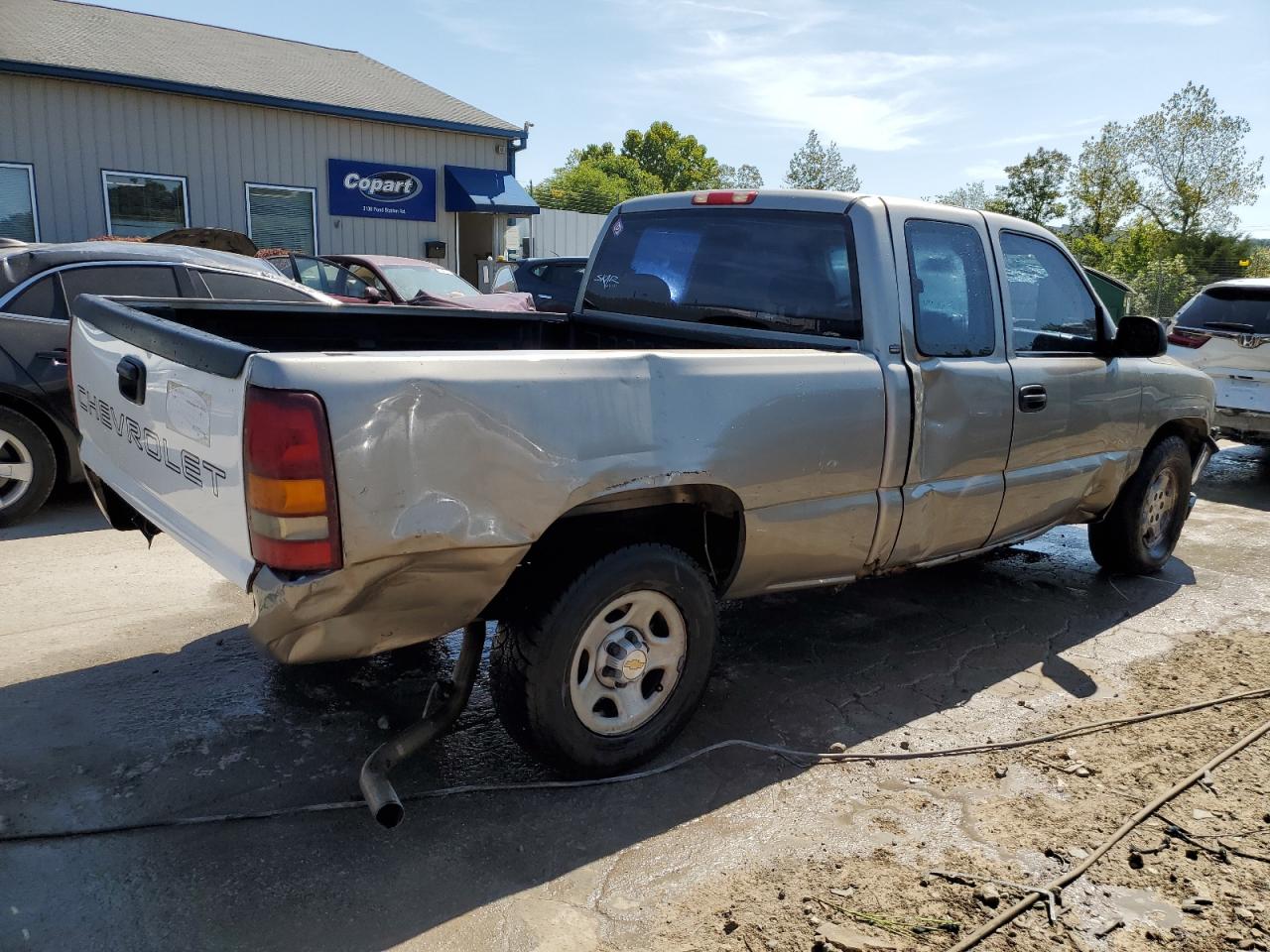 2002 Chevrolet Silverado C1500 VIN: 2GCEC19W221285706 Lot: 68417304