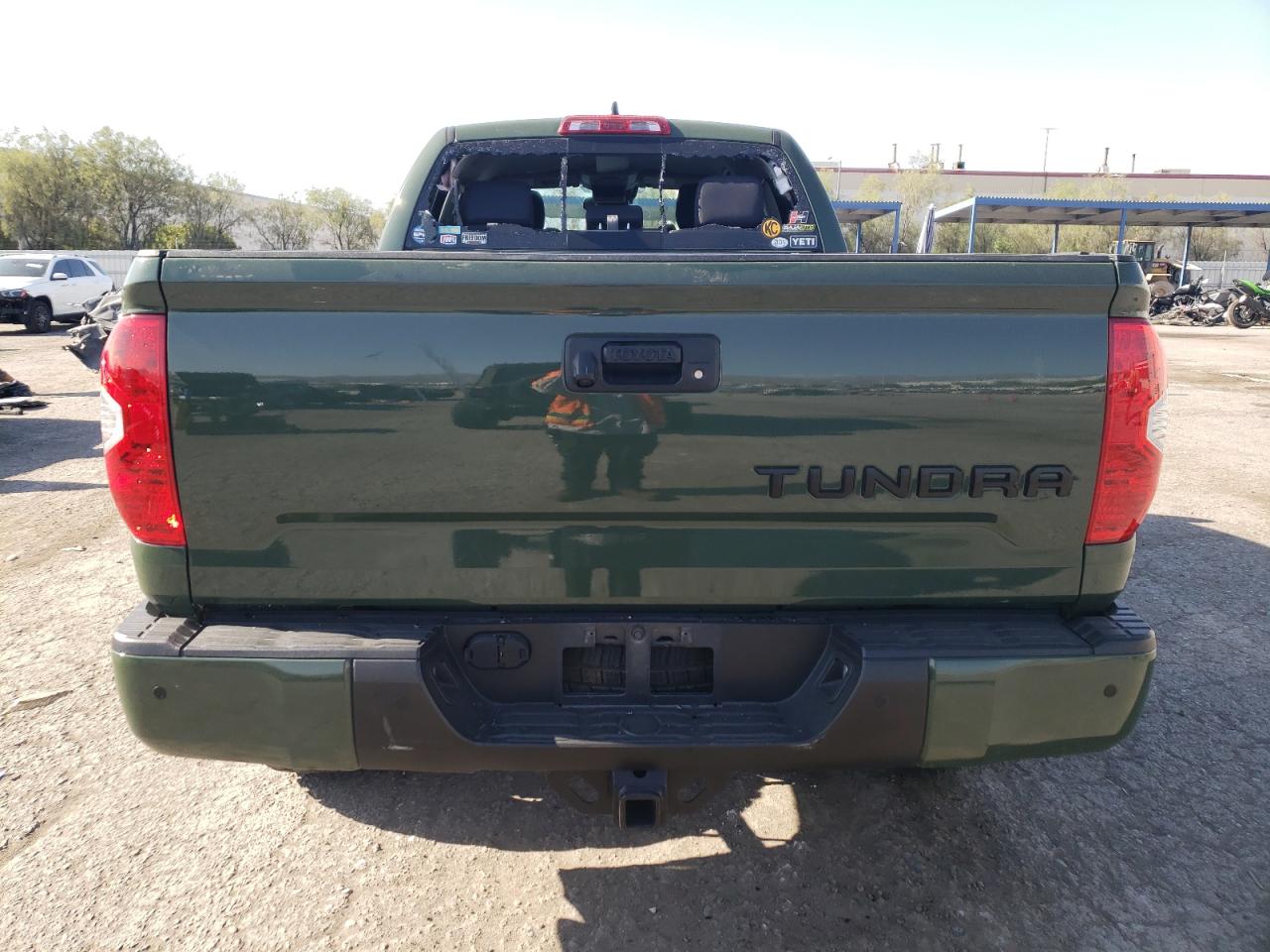 5TFUY5F12MX047924 2021 Toyota Tundra Double Cab Sr