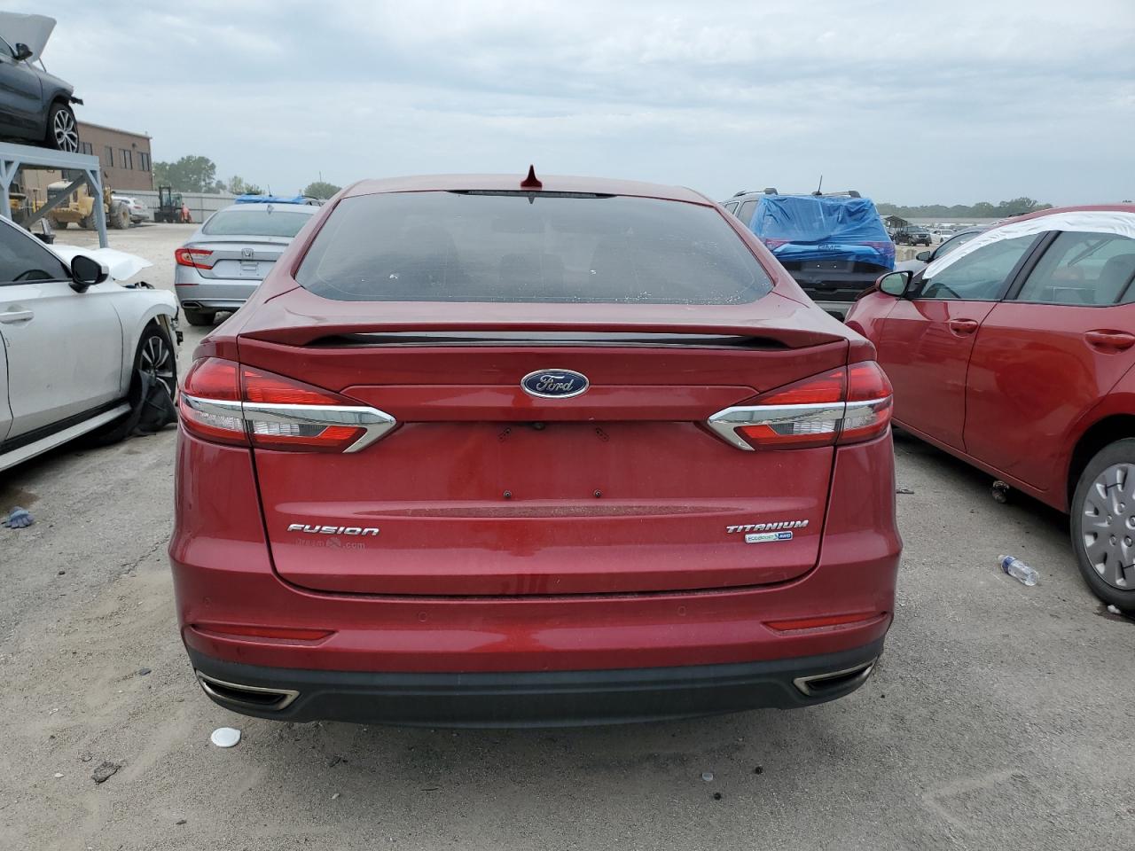 2019 Ford Fusion Titanium VIN: 3FA6P0D96KR242895 Lot: 68540814