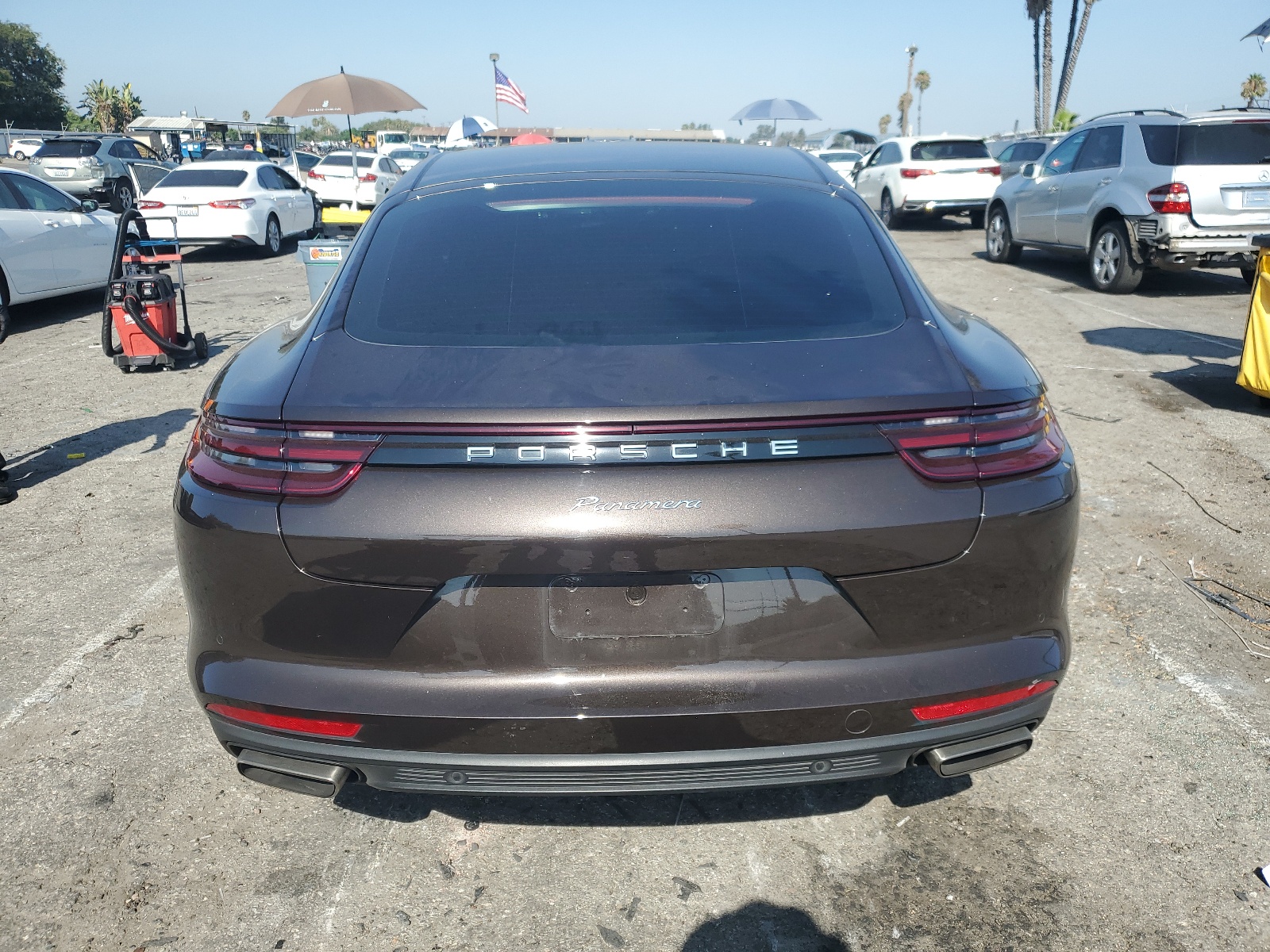 WP0AA2A7XLL102059 2020 Porsche Panamera Base