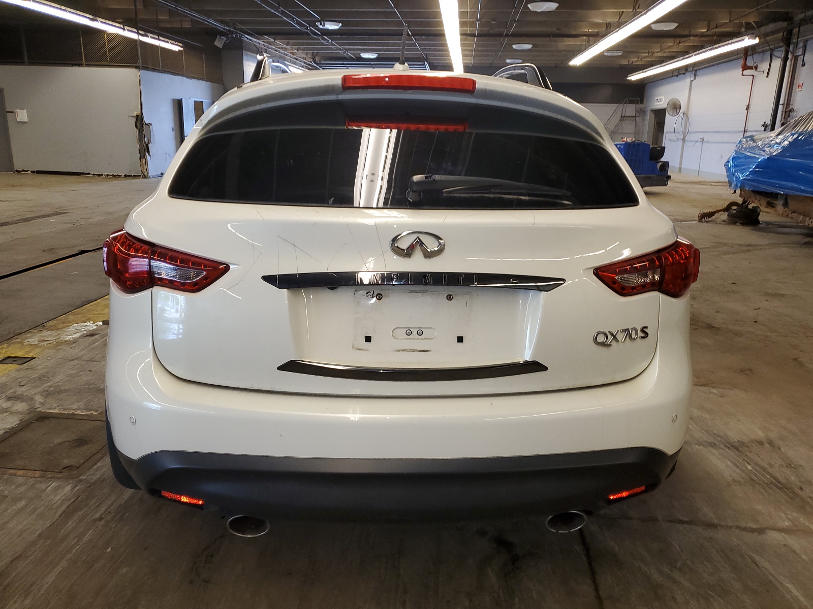 JN8CS1MW1GM751918 2016 Infiniti Qx70