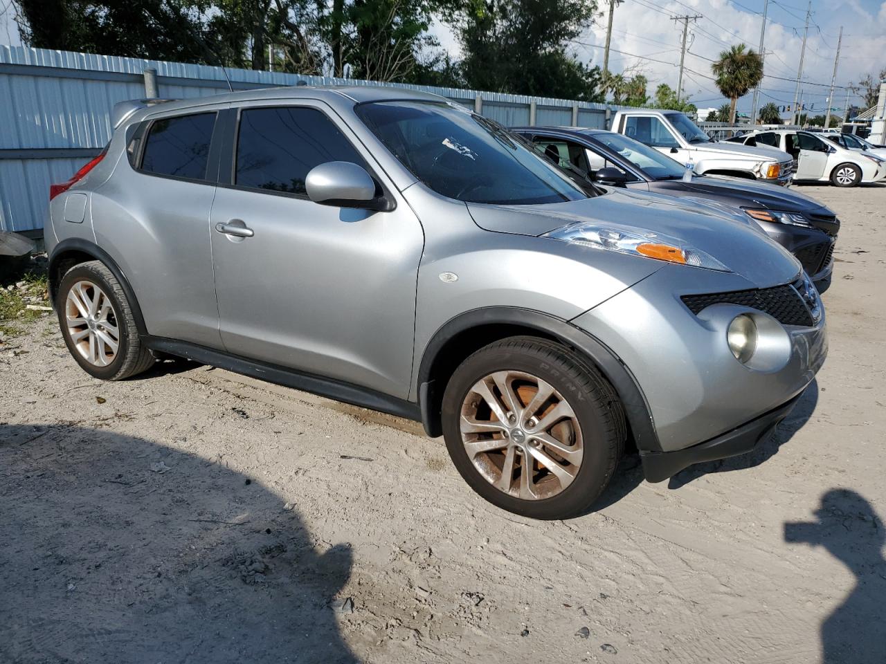 2011 Nissan Juke S VIN: JN8AF5MV9BT015463 Lot: 66712614