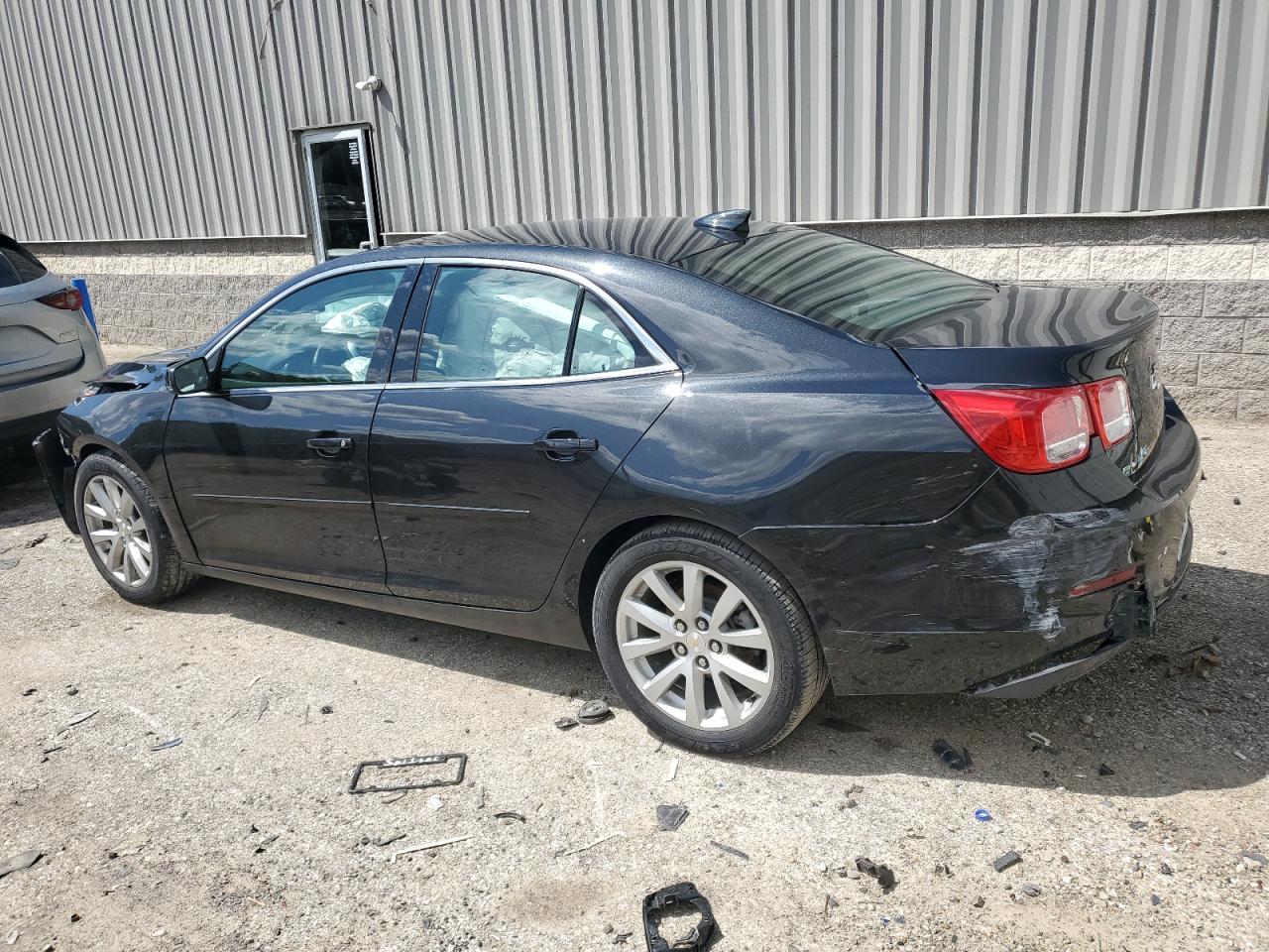 1G11D5SL3FF261666 2015 CHEVROLET MALIBU - Image 2