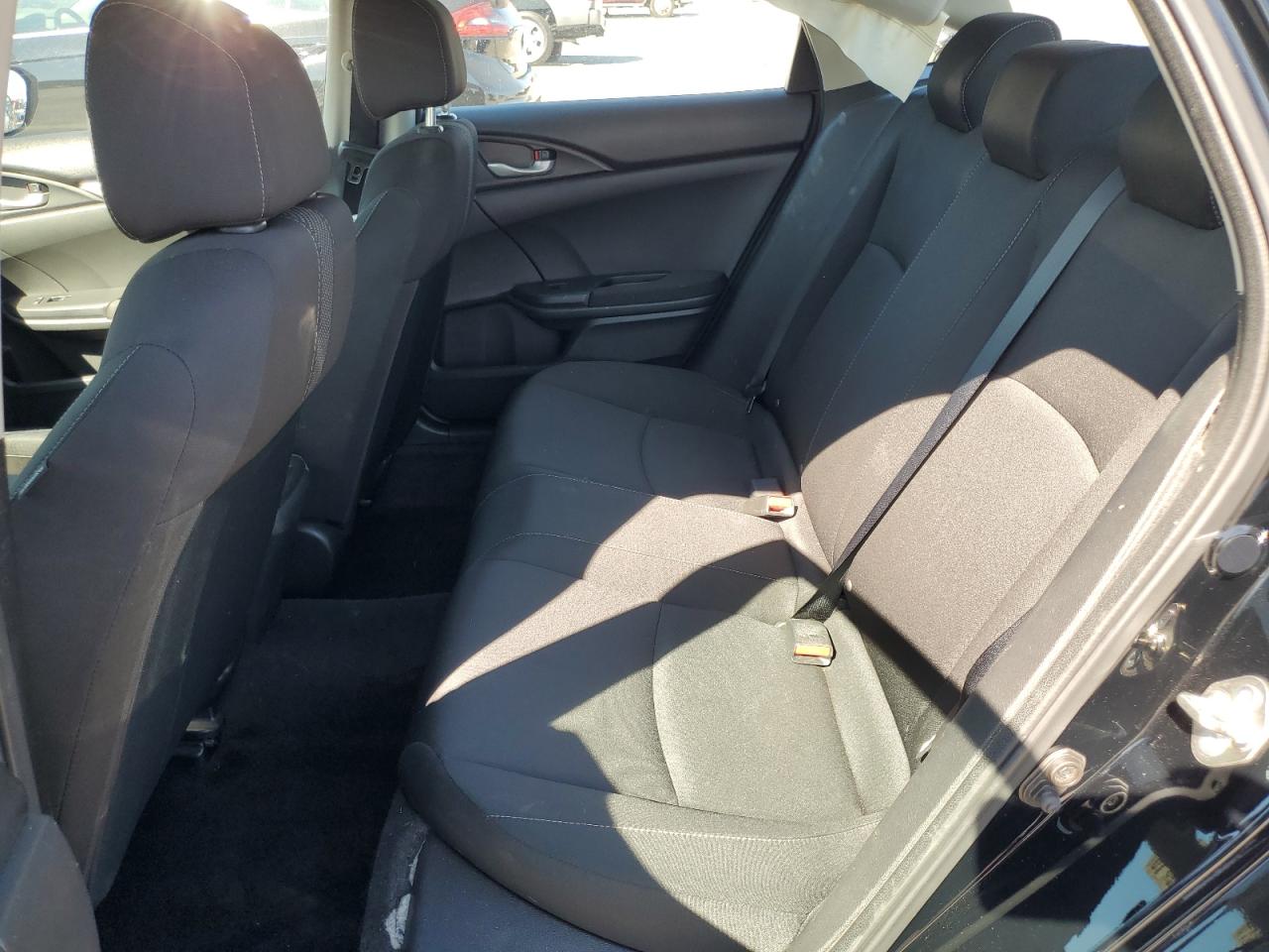 19XFC2F54GE208934 2016 Honda Civic Lx