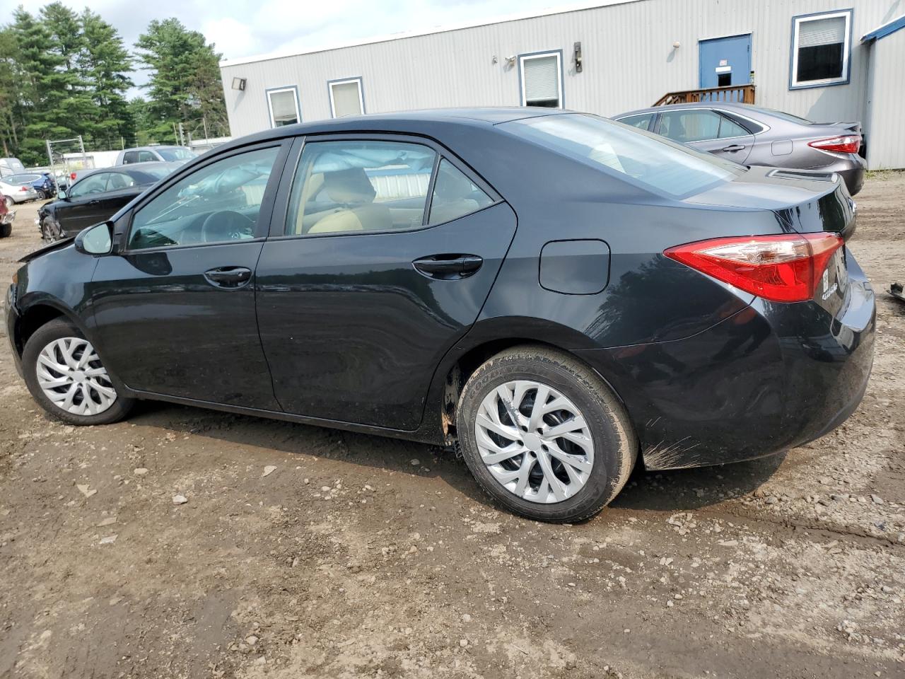 2T1BURHE4KC220493 2019 Toyota Corolla L