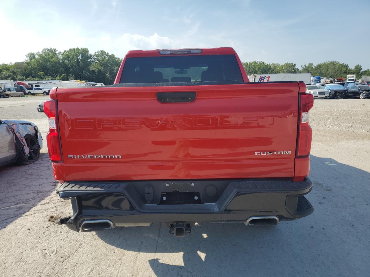 2020 Chevrolet Silverado - Image 6