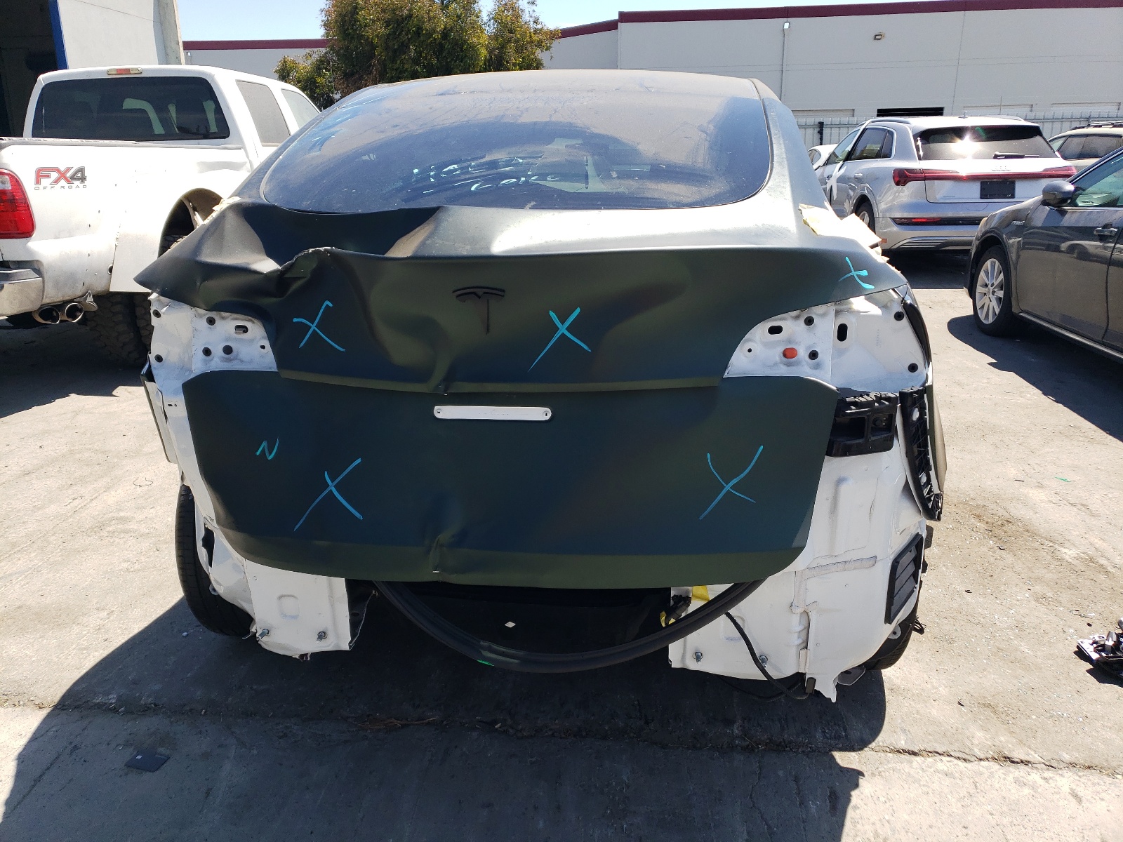 7SAYGAEE1PF786222 2023 Tesla Model Y