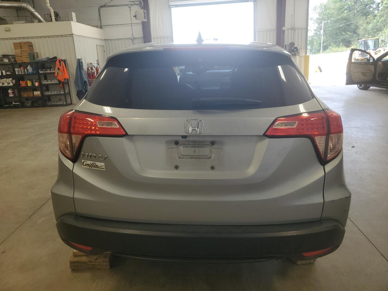 2017 Honda Hr-V Lx VIN: 3CZRU5H31HM717338 Lot: 65434174