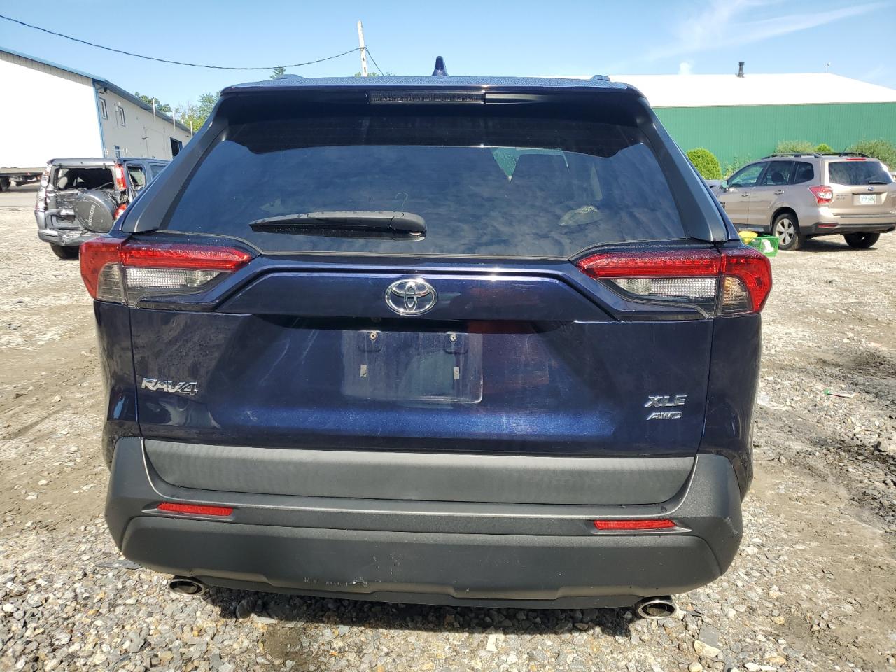 2020 Toyota Rav4 Xle VIN: 2T3P1RFV8LW095586 Lot: 65198634