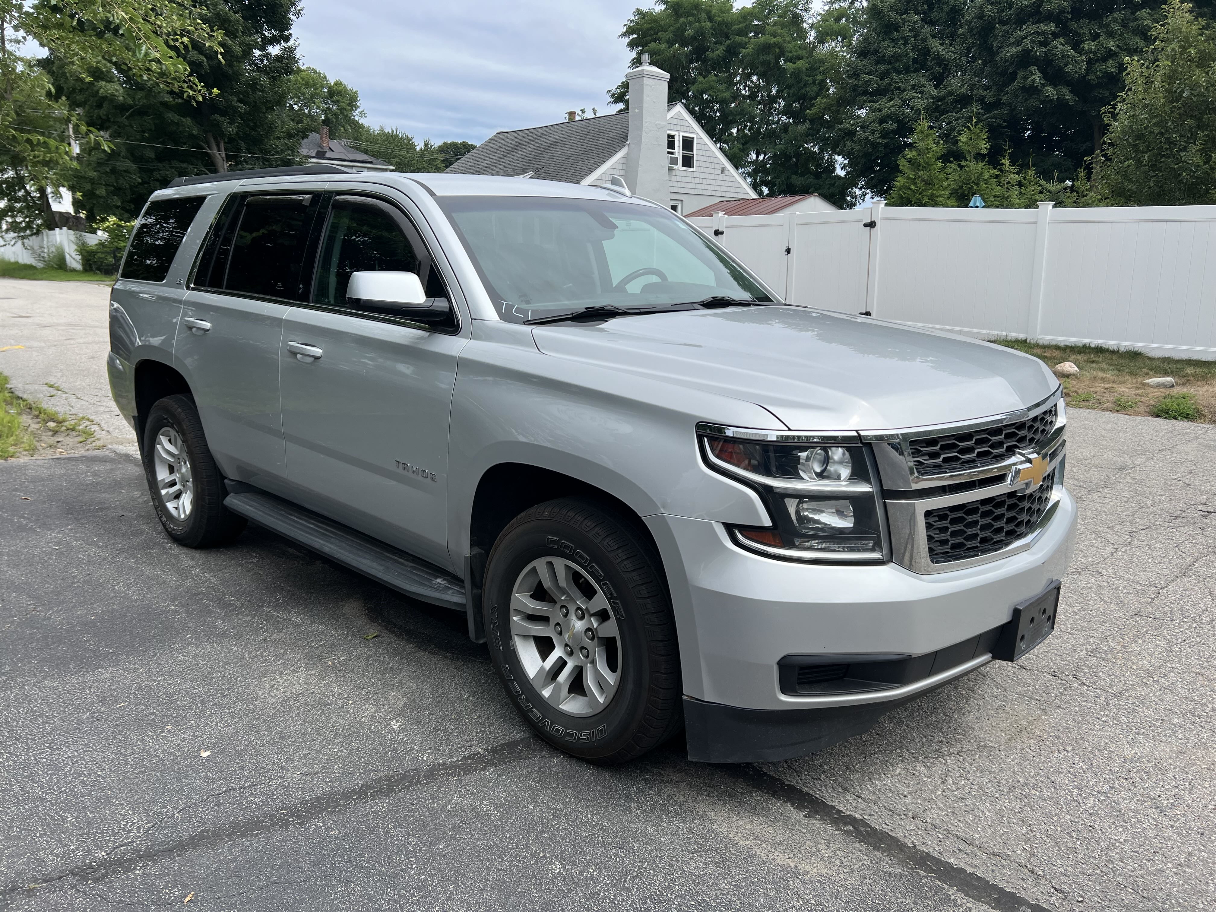 2016 Chevrolet Tahoe K1500 Ls vin: 1GNSKAKC7GR412882