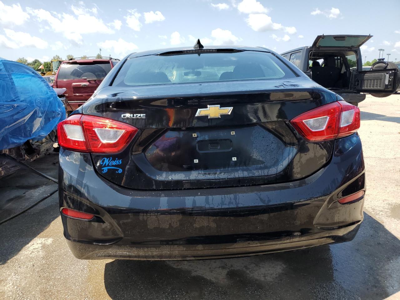 1G1BB5SM4J7138223 2018 Chevrolet Cruze Ls