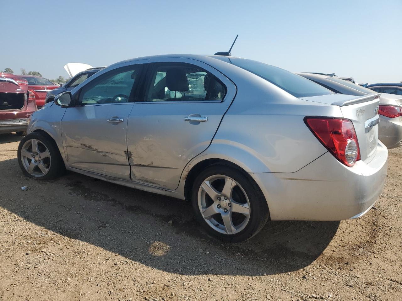 VIN 1G1JE5SB6G4145220 2016 CHEVROLET SONIC no.2