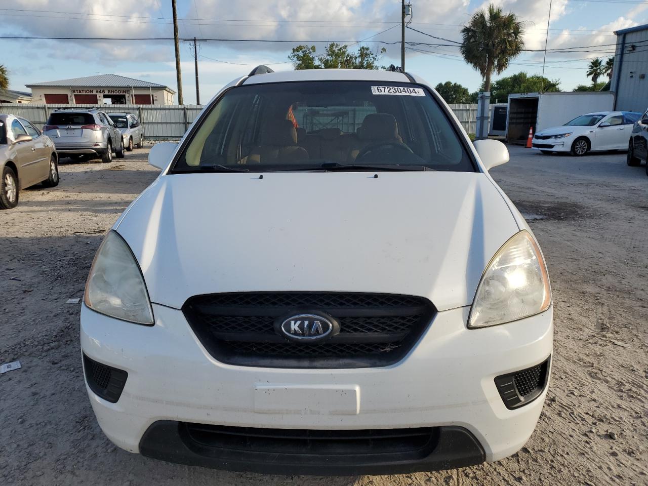 2009 Kia Rondo Base VIN: KNAFG528097237403 Lot: 67230404