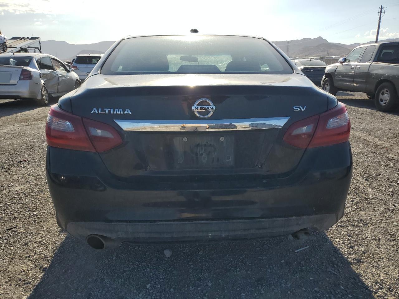 1N4AL3AP3JC255093 2018 Nissan Altima 2.5