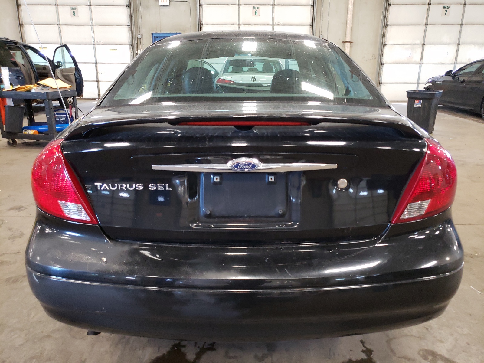 1FAHP56S81G143684 2001 Ford Taurus Sel