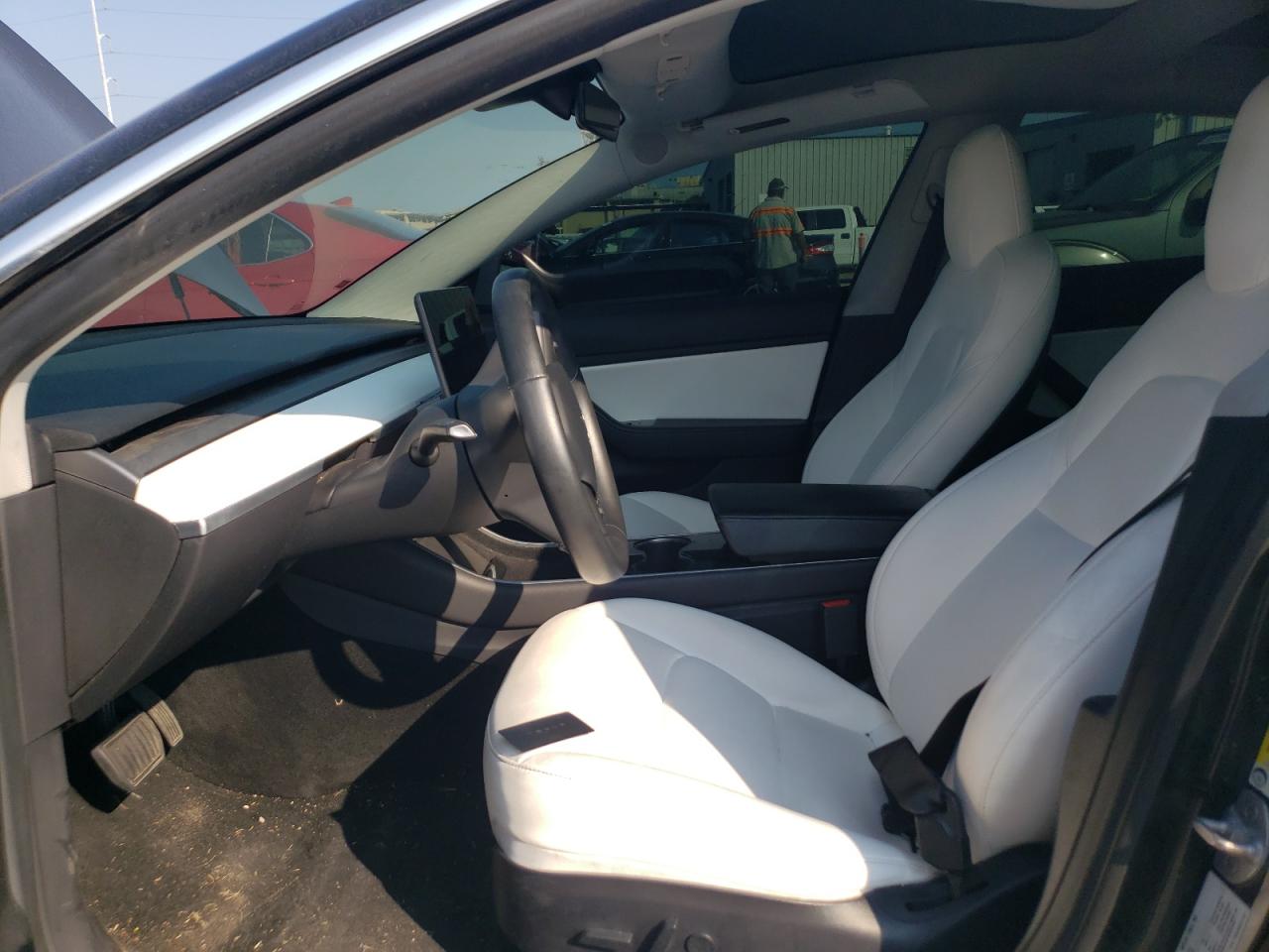 2019 Tesla Model 3 VIN: 5YJ3E1EA6KF323513 Lot: 66468464