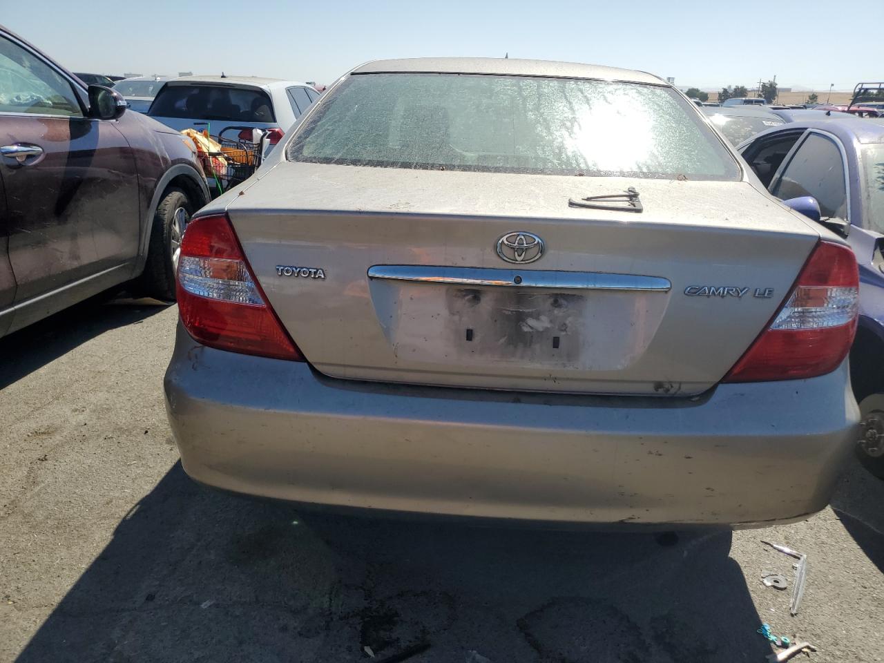 2004 Toyota Camry Le VIN: 4T1BE32K84U850284 Lot: 65971204