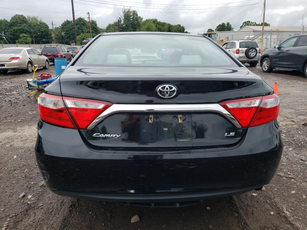 4T1BF1FK2HU722866 2017 Toyota Camry Le