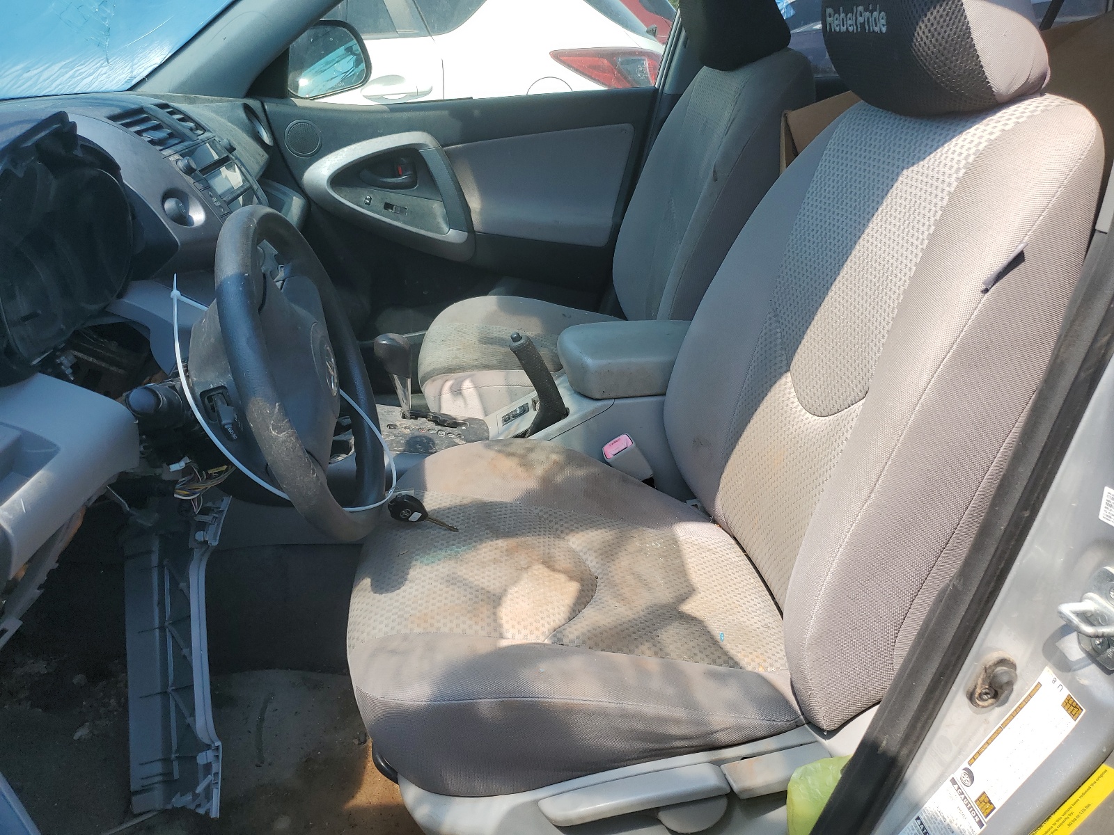 JTMBD33VX85211257 2008 Toyota Rav4