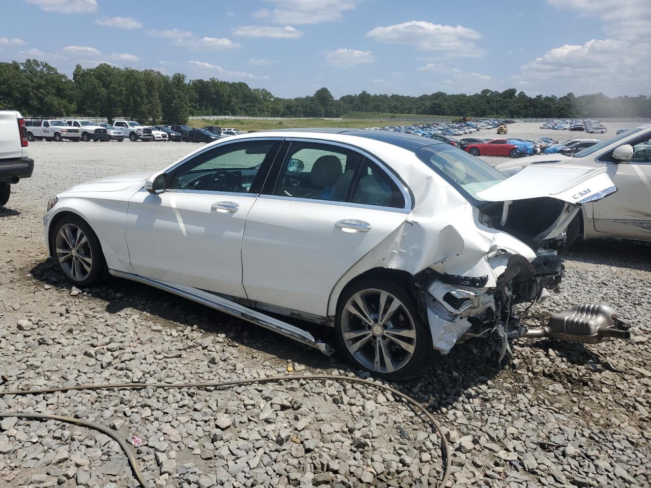 55SWF4JB3FU072898 2015 MERCEDES-BENZ C CLASS - Image 2