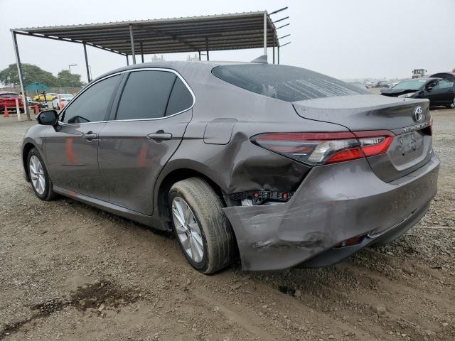 4T1C11AK9RU883422 Toyota Camry LE 2