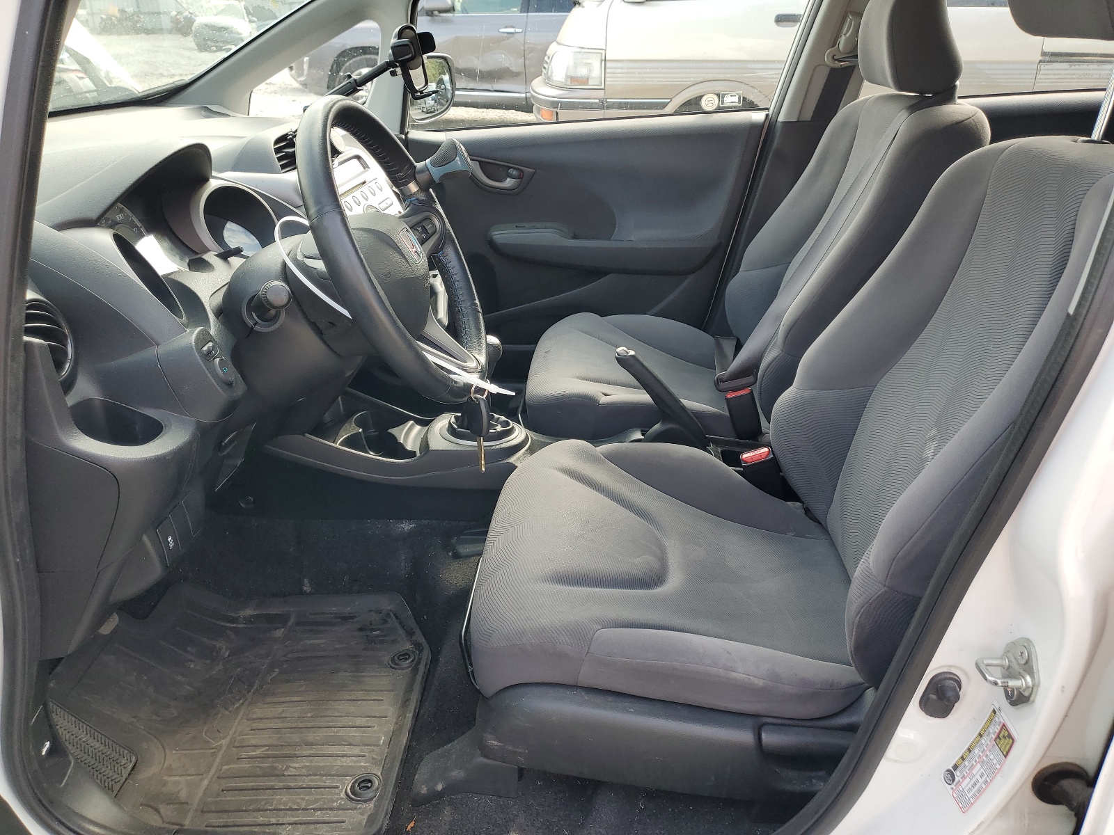 JHMGE8G33BS000109 2011 Honda Fit