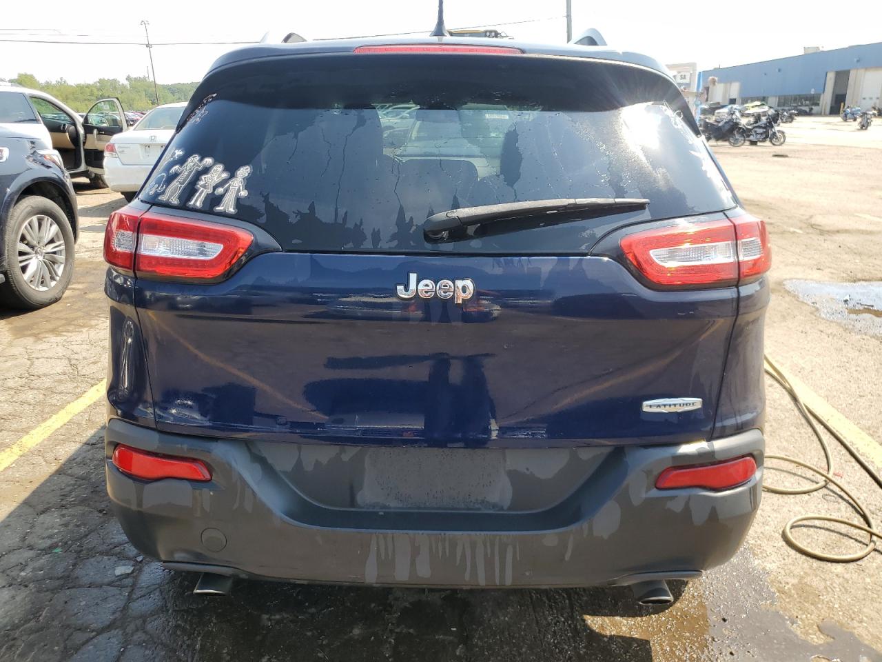 1C4PJLCSXEW168498 2014 Jeep Cherokee Latitude