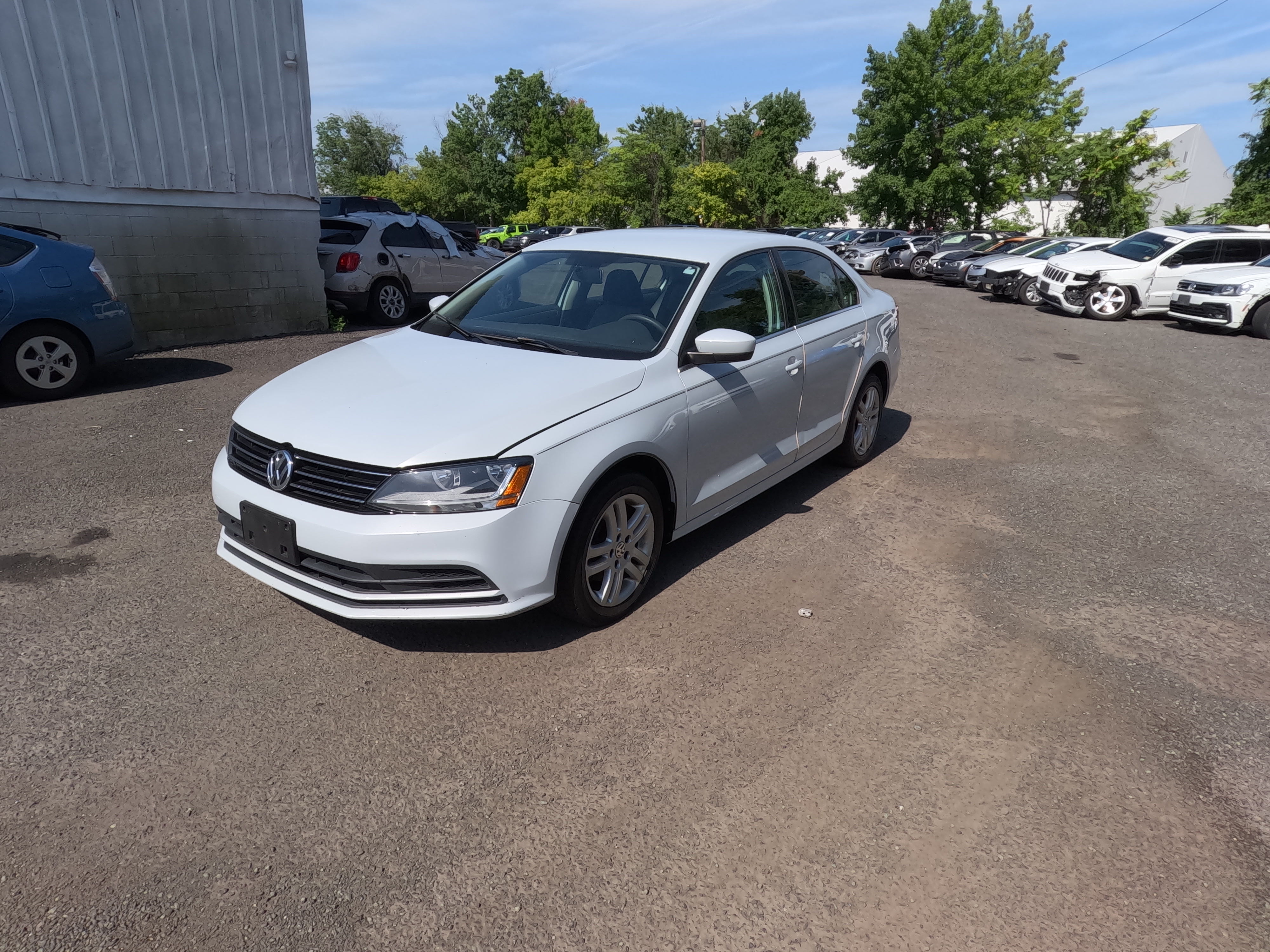 2017 Volkswagen Jetta S vin: 3VW2B7AJ8HM376728