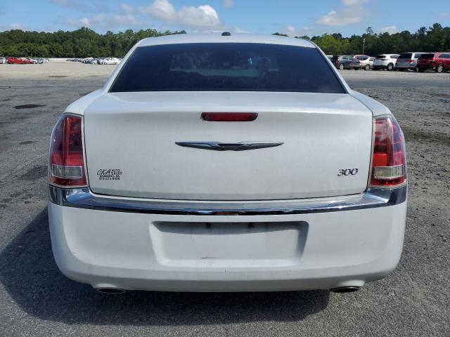  CHRYSLER 300 2013 White