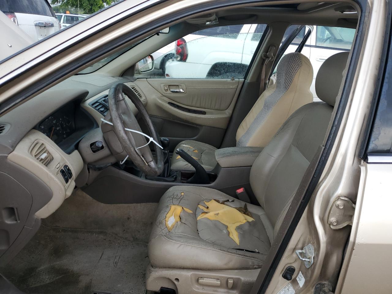 2000 Honda Accord Ex VIN: 1HGCG5569YA094566 Lot: 68182444