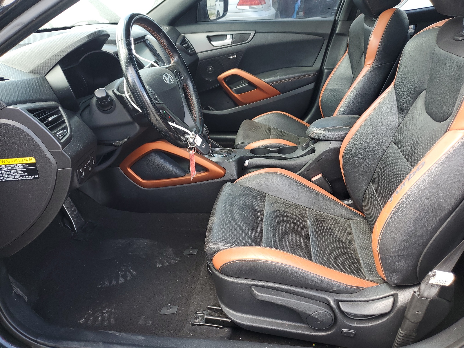 KMHTC6AE0GU289204 2016 Hyundai Veloster Turbo