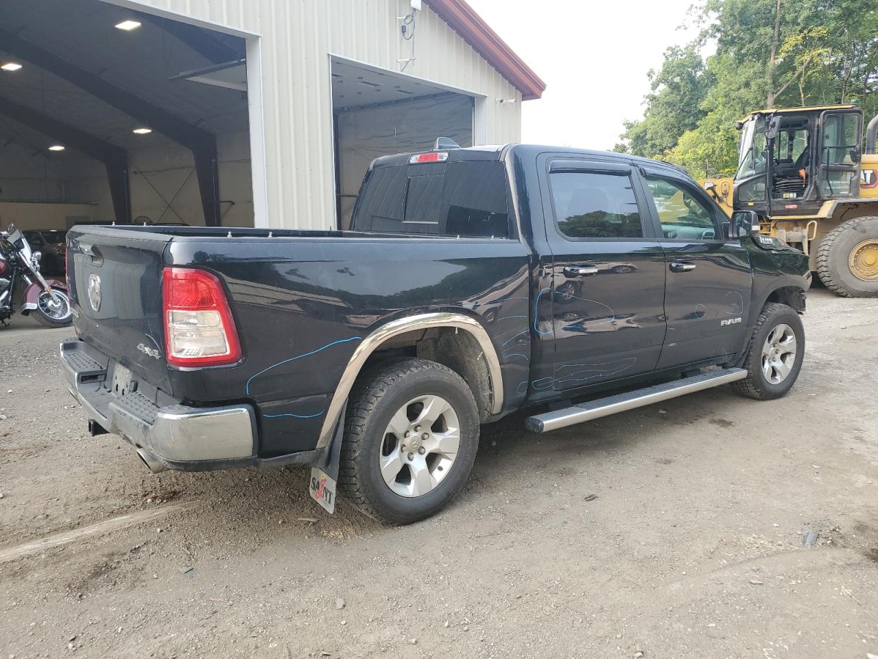 2019 RAM 1500 - Image 3