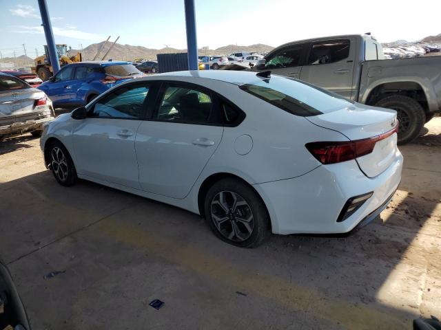 3KPF24AD5ME266317 Kia Forte FE 2