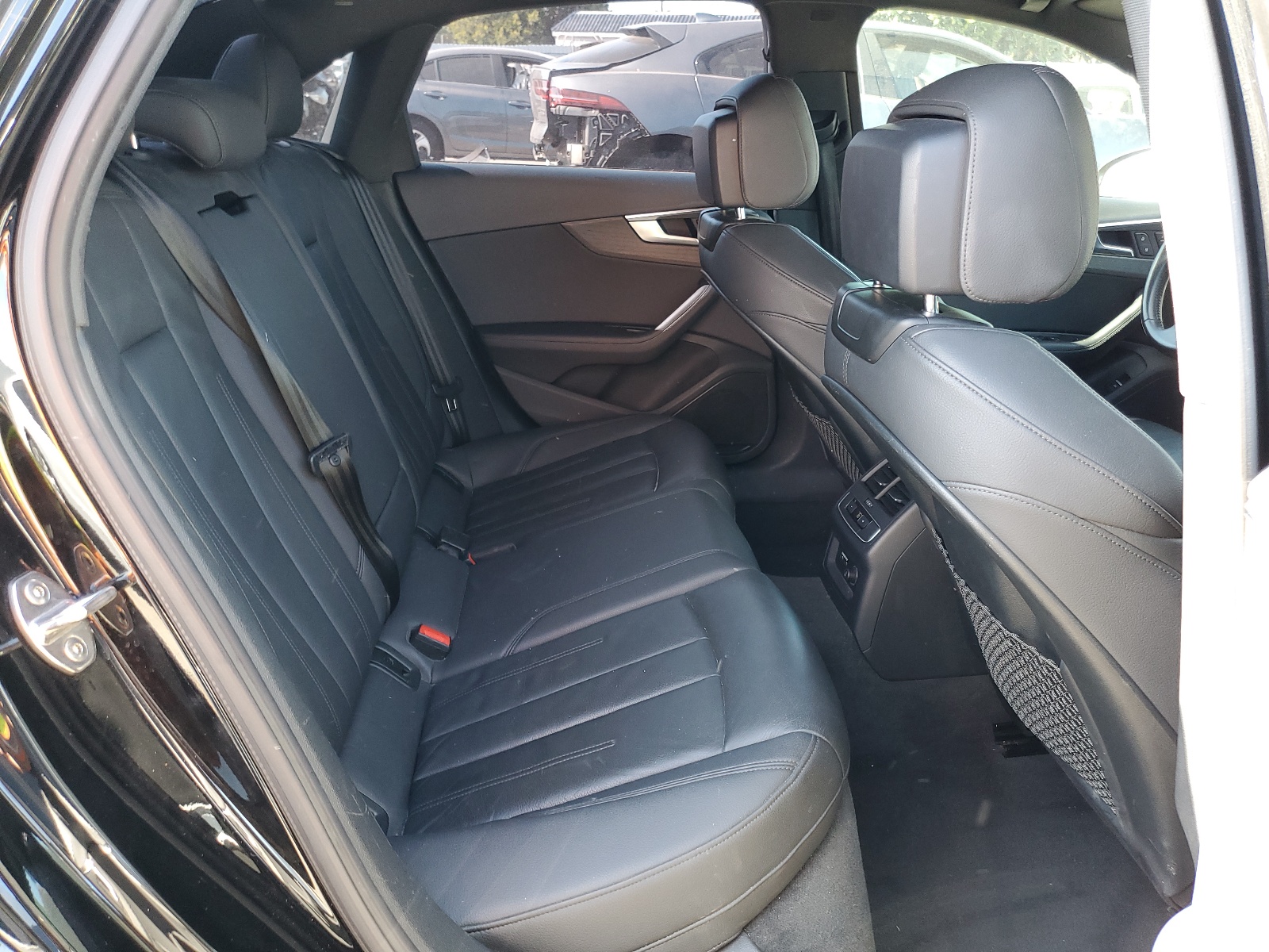 WAUENAF4XKA101094 2019 Audi A4 Premium Plus