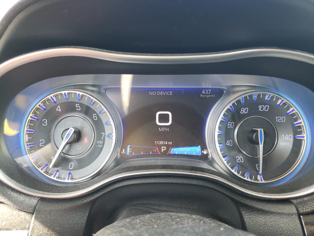 2015 Chrysler 300 Limited VIN: 2C3CCAAGXFH841886 Lot: 65652794