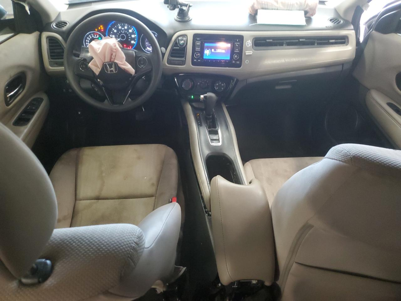 2017 Honda Hr-V Lx VIN: 3CZRU5H31HM717338 Lot: 65434174