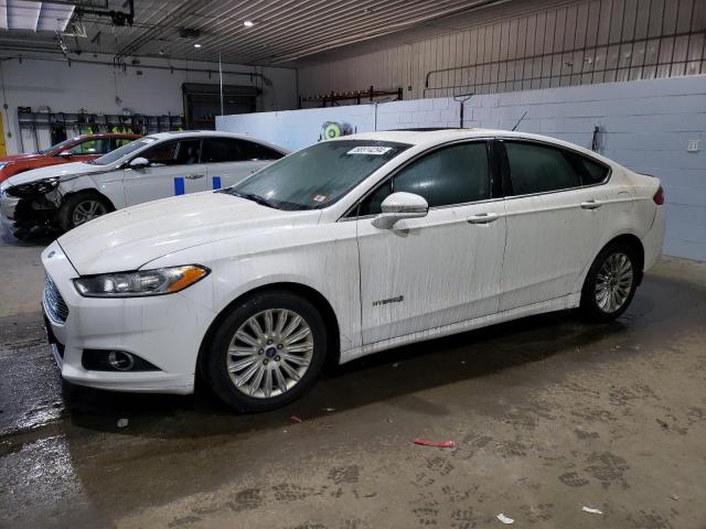 Седаны FORD FUSION 2013 Белы