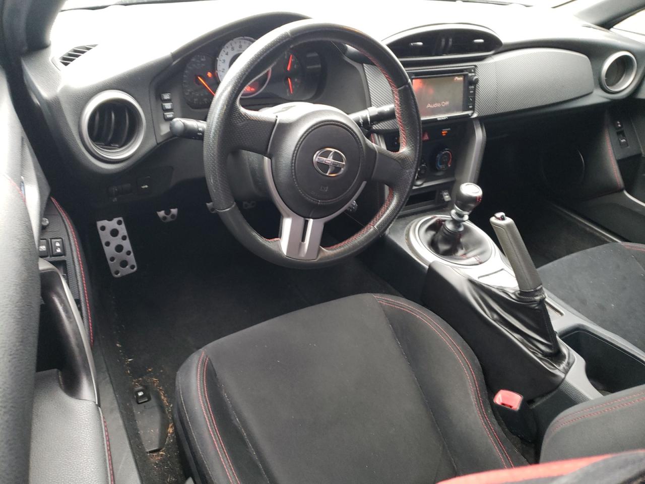 JF1ZNAA12F9710260 2015 Toyota Scion Fr-S