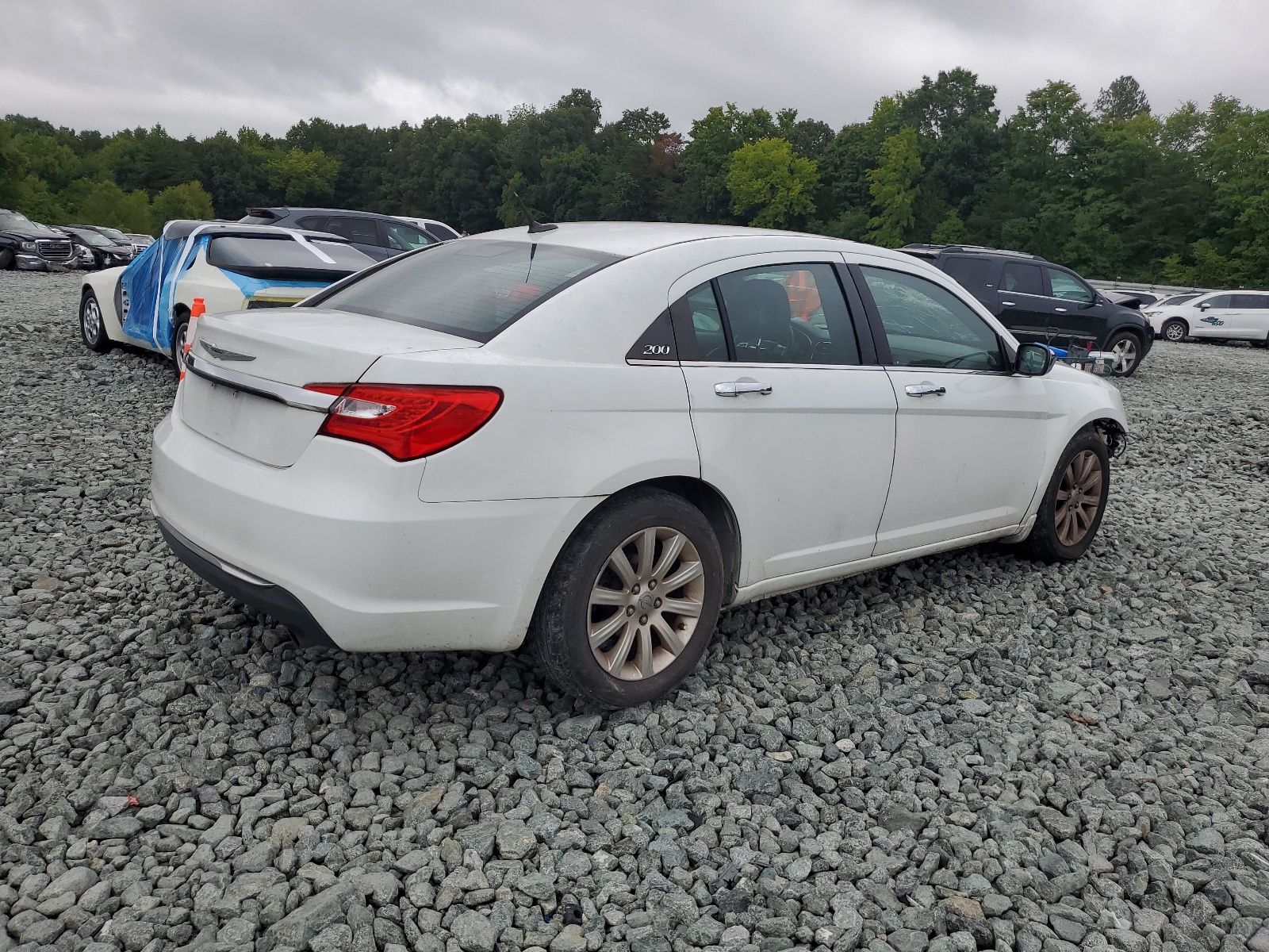 2013 Chrysler 200 Limited vin: 1C3CCBCG7DN507242