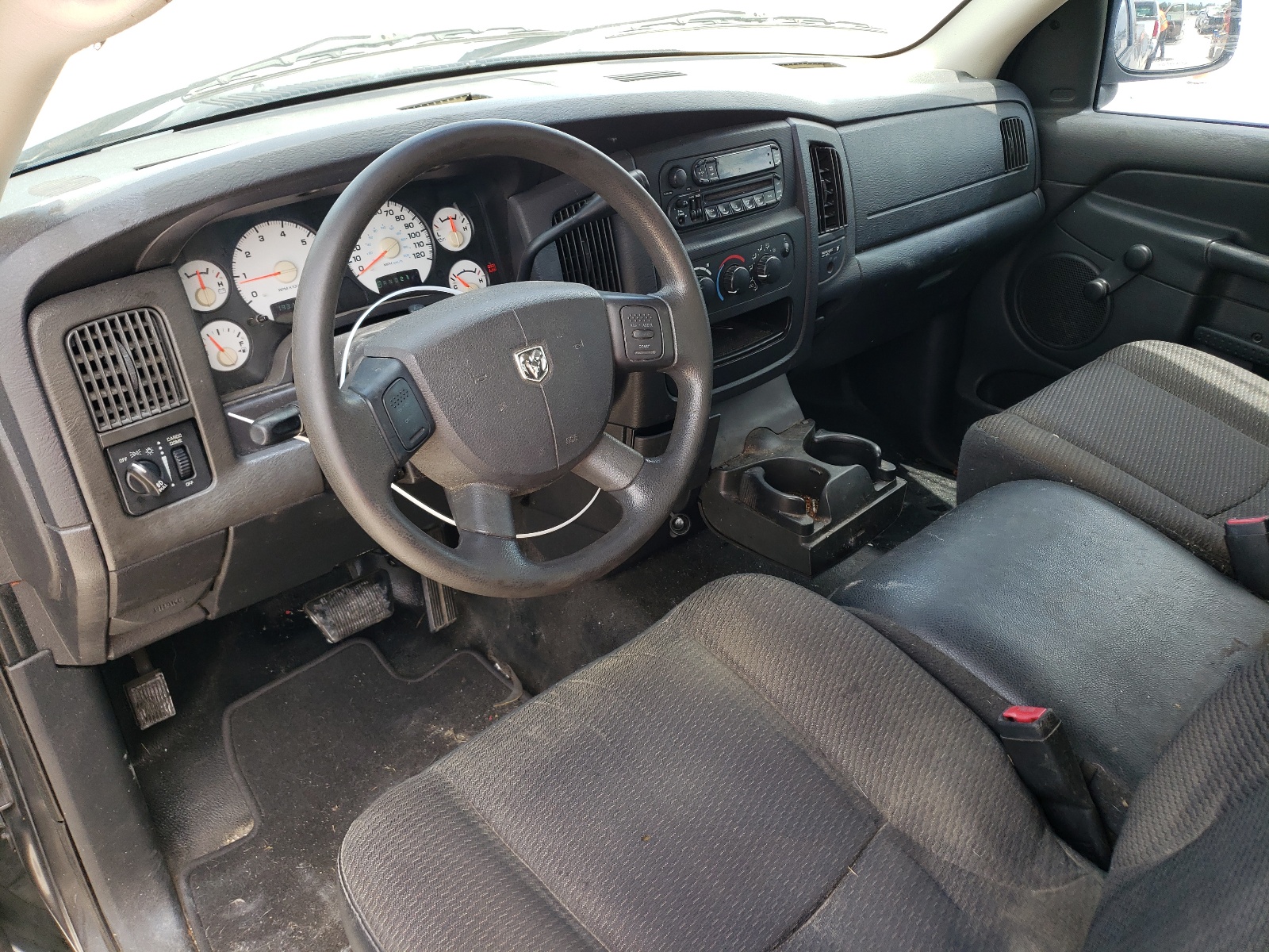 1D7HA16K04J249421 2004 Dodge Ram 1500 St