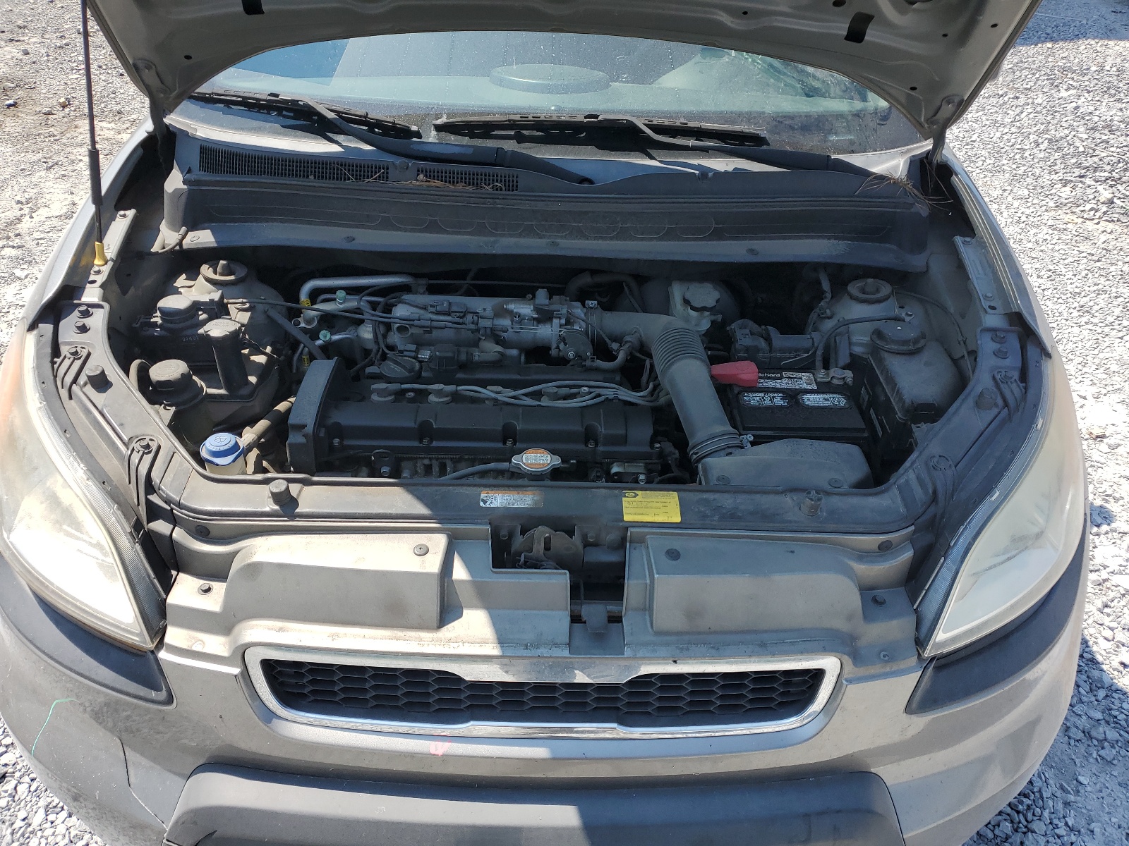 KNDJT2A21A7175082 2010 Kia Soul +