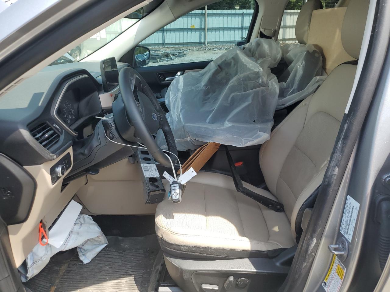 2022 Ford Escape Sel VIN: 1FMCU9H61NUB68353 Lot: 63078734