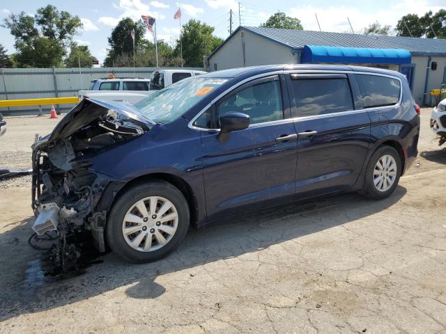 2018 Chrysler Pacifica L for Sale in Wichita, KS - Front End