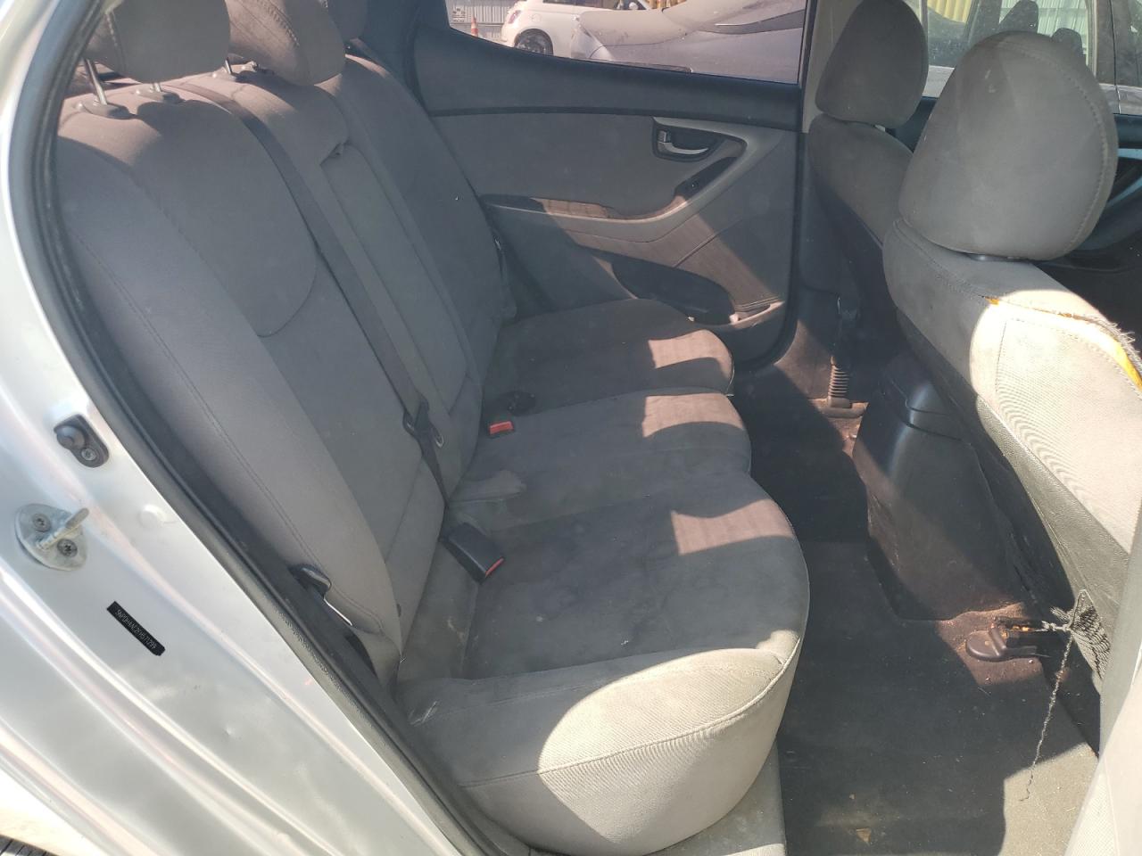 2015 Hyundai Elantra Se VIN: 5NPDH4AE2FH571299 Lot: 67924214