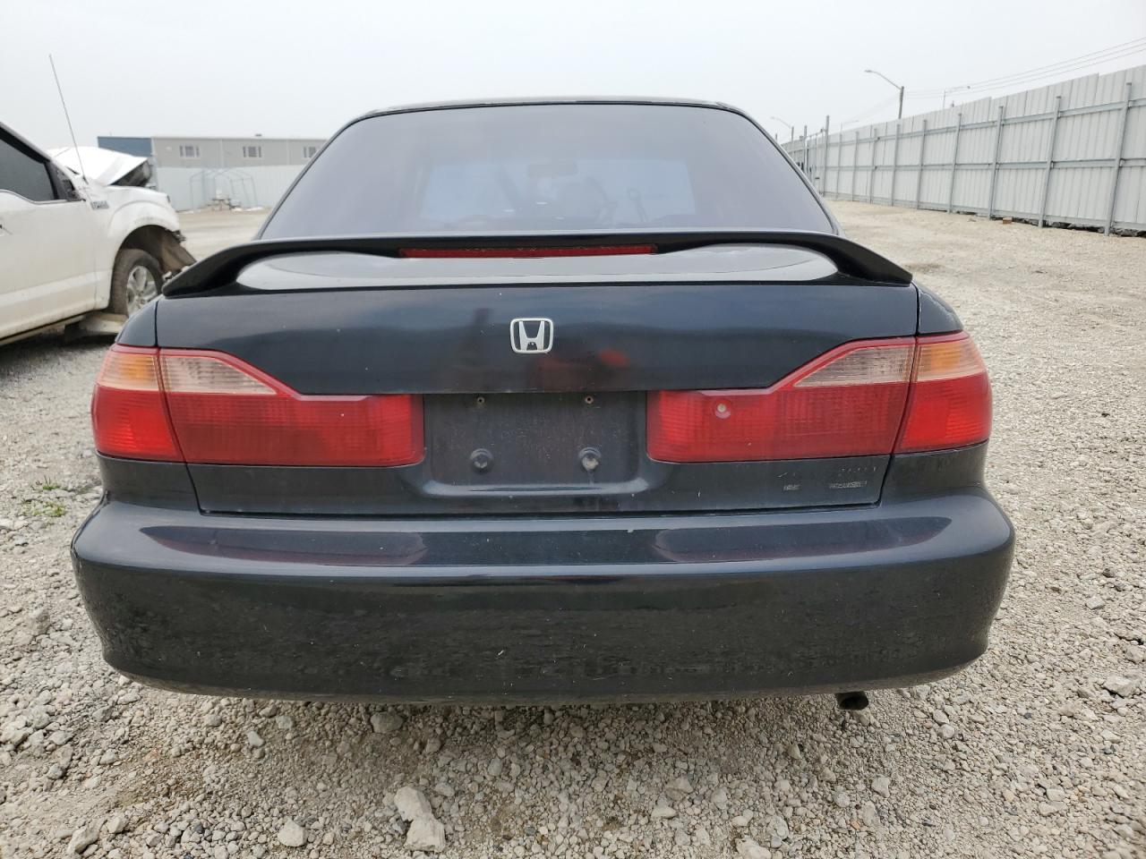 2000 Honda Accord Se VIN: 1HGCG5672YA810120 Lot: 67392864