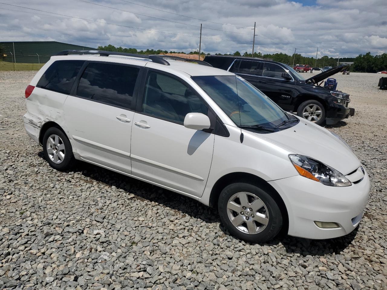 2008 Toyota Sienna Xle VIN: 5TDZK22C68S158677 Lot: 69016534