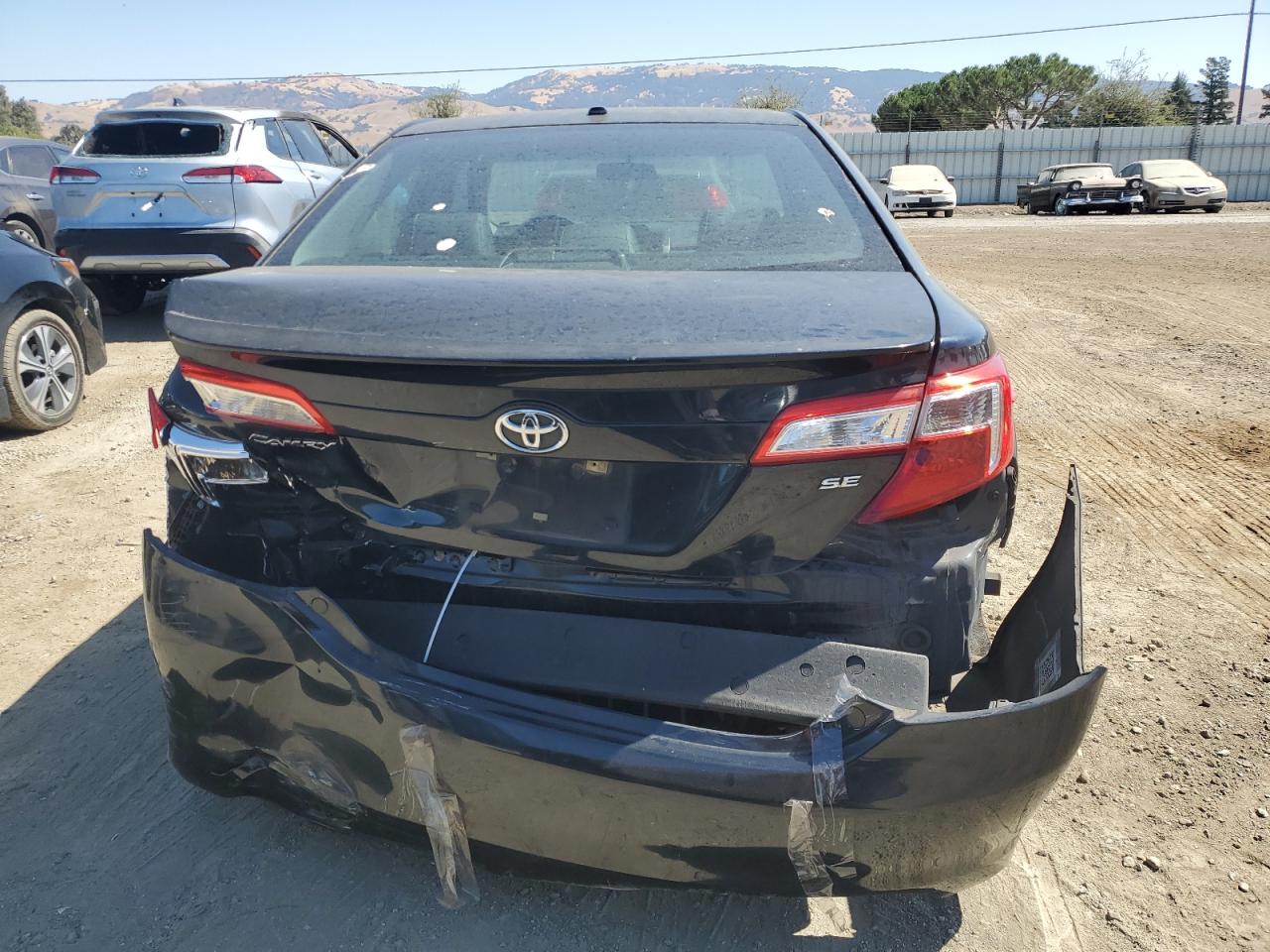 4T1BF1FK4EU389677 2014 Toyota Camry L