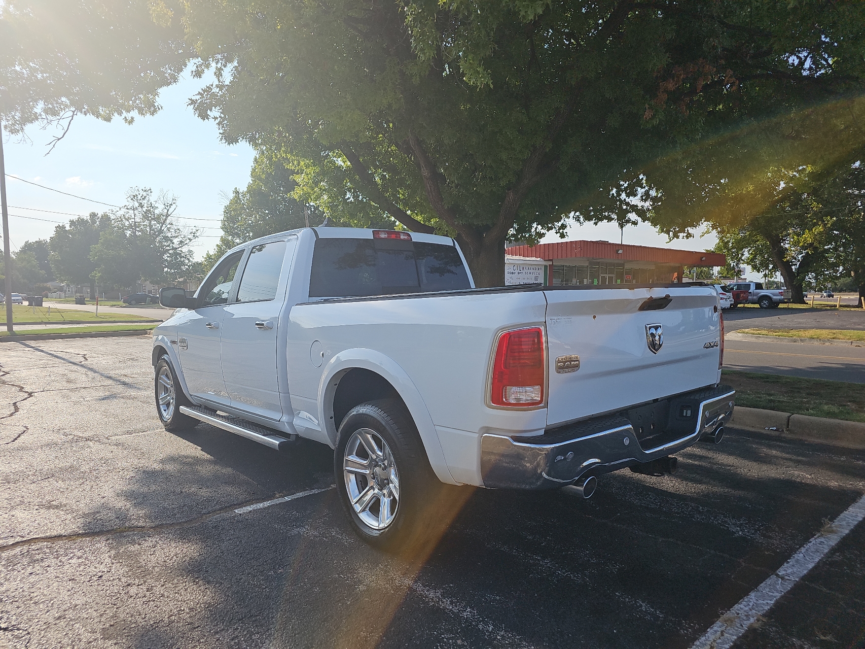 2016 Ram 1500 Longhorn vin: 1C6RR7WM9GS133605