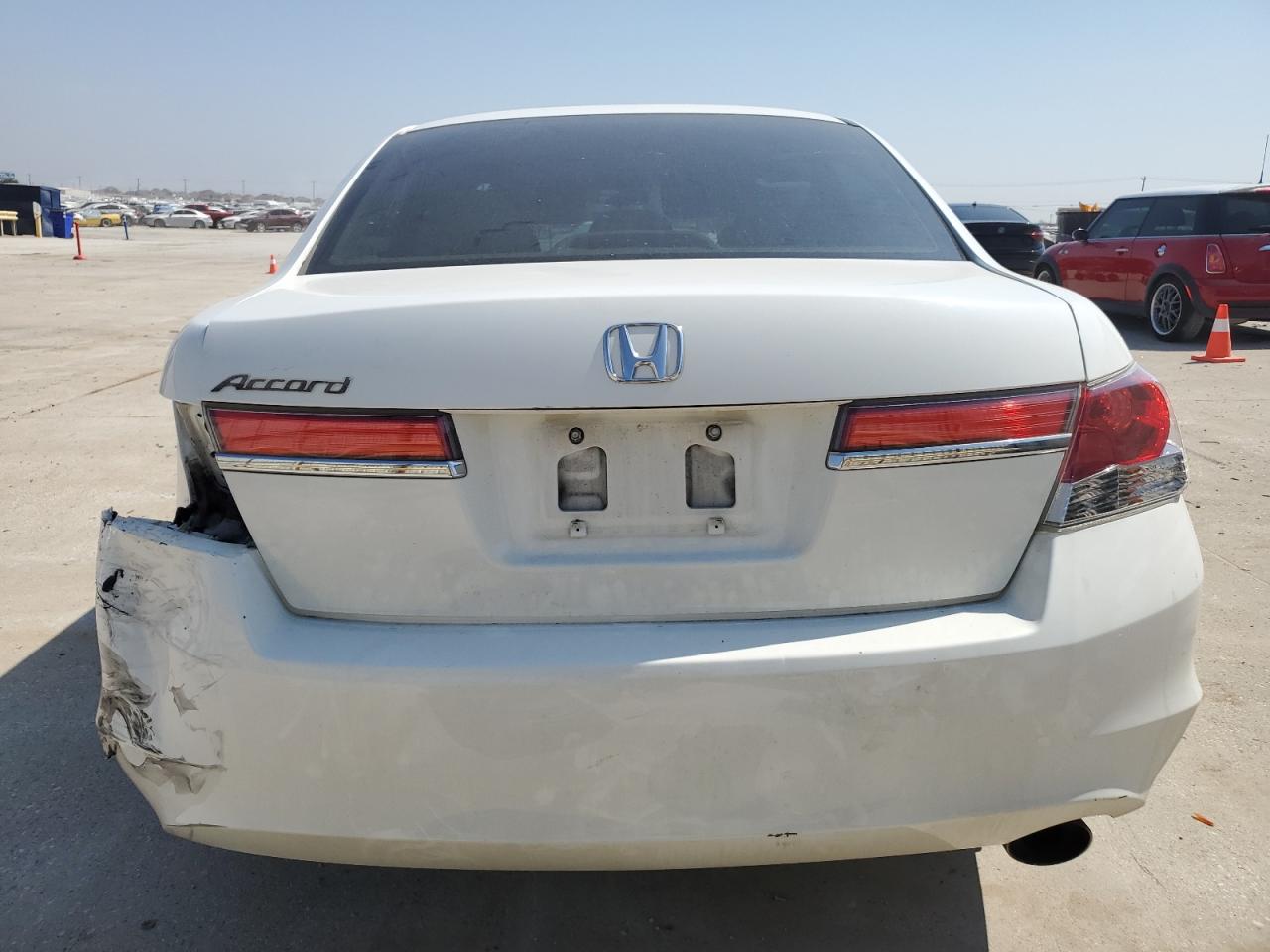 1HGCP2F41CA235568 2012 Honda Accord Lxp