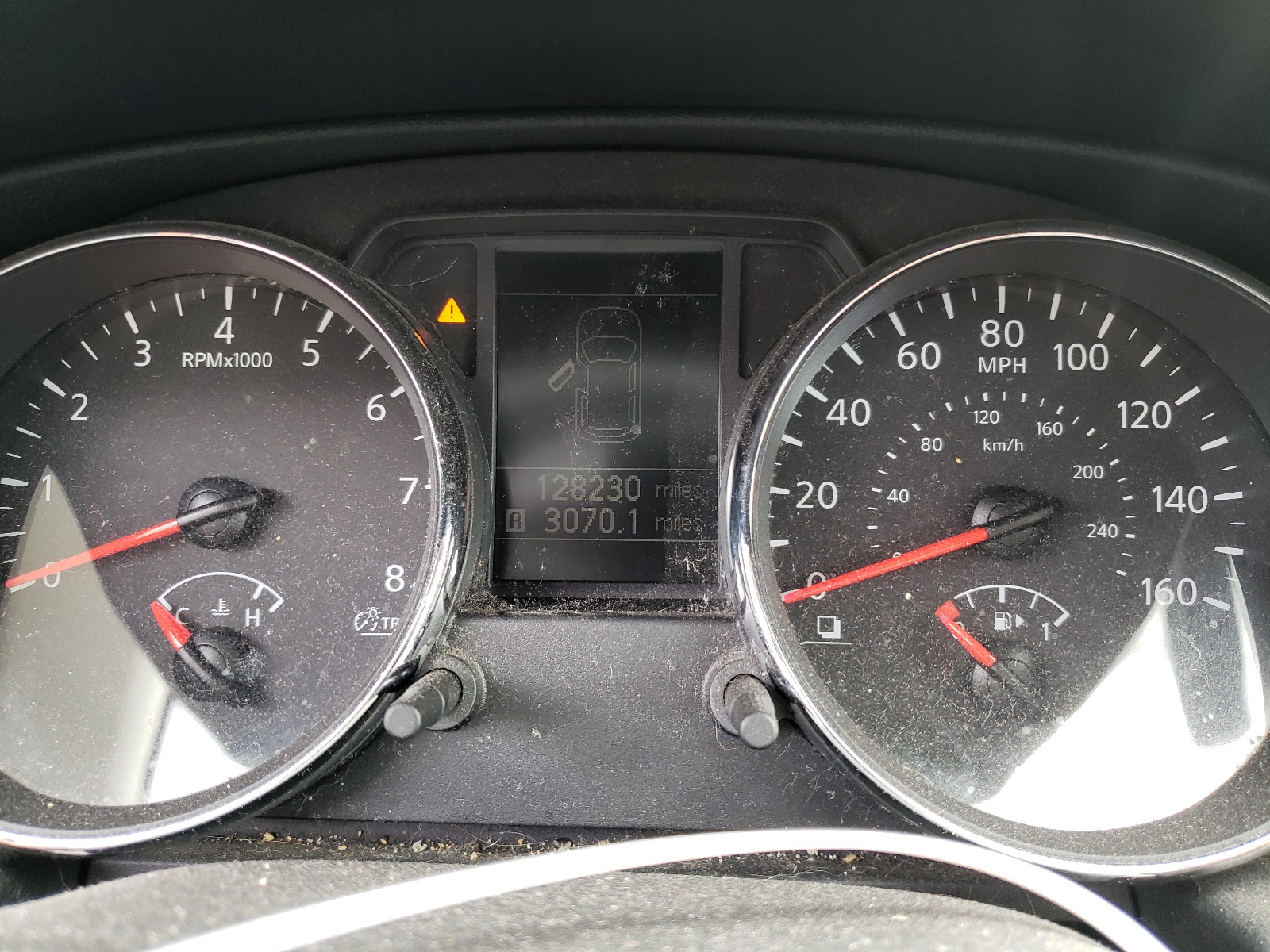 JN8AS5MV8BW266954 2011 Nissan Rogue S